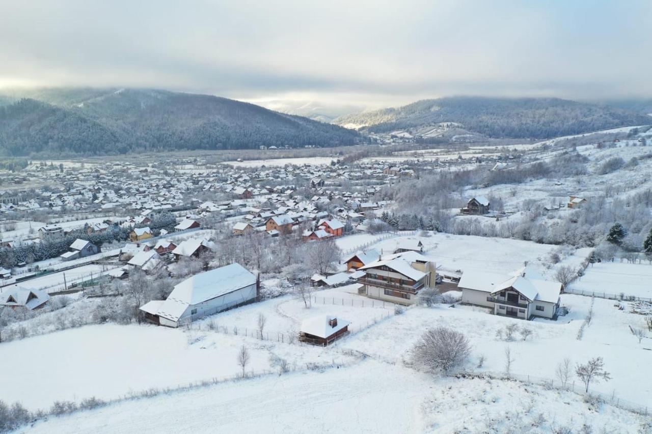 Chalet First Hill Ґурагумора Екстер'єр фото