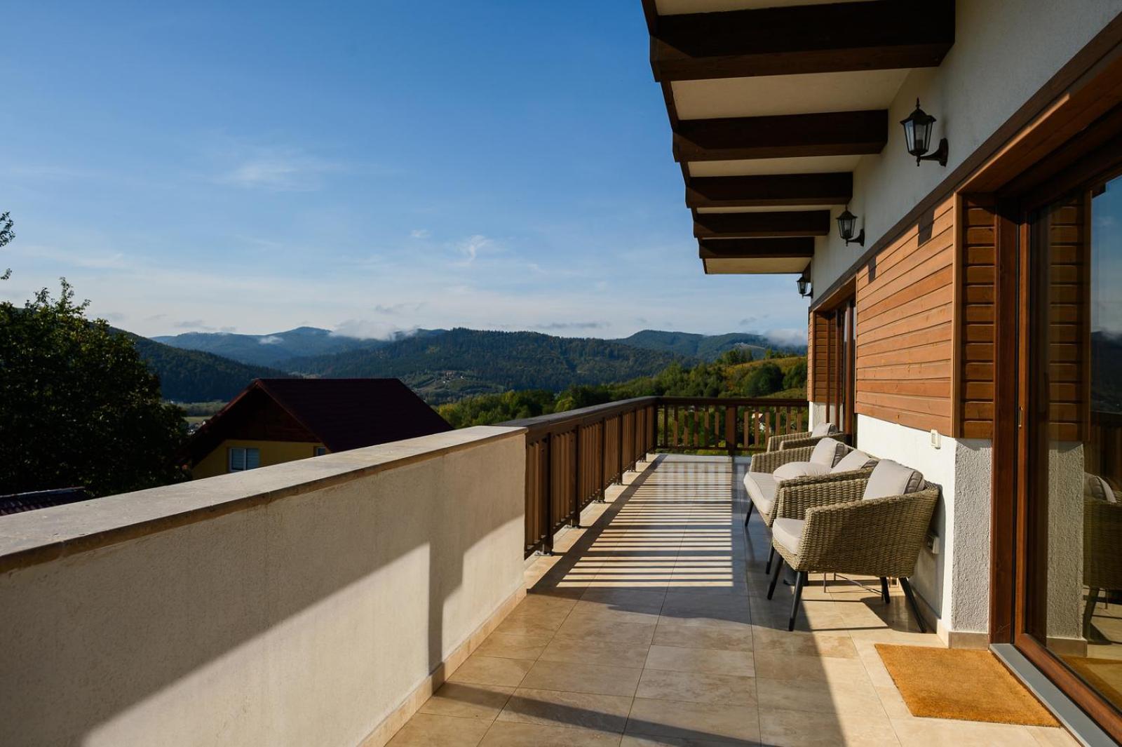 Chalet First Hill Ґурагумора Екстер'єр фото